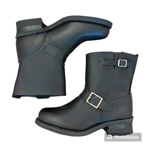 FRYE WOMEN'S ENGINEER 8R MOTORCYCLE BOOTS SIZE 8
